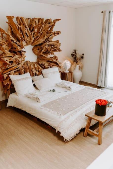 Suite De Charme Avec Jacuzzi Et Cabine Infrarouge Tubize Buitenkant foto